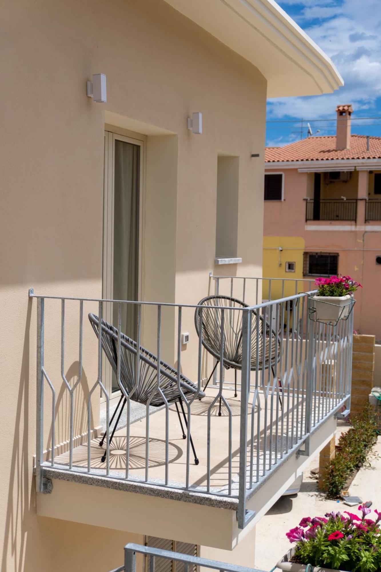 Dicciosu Guest House Budoni Buitenkant foto