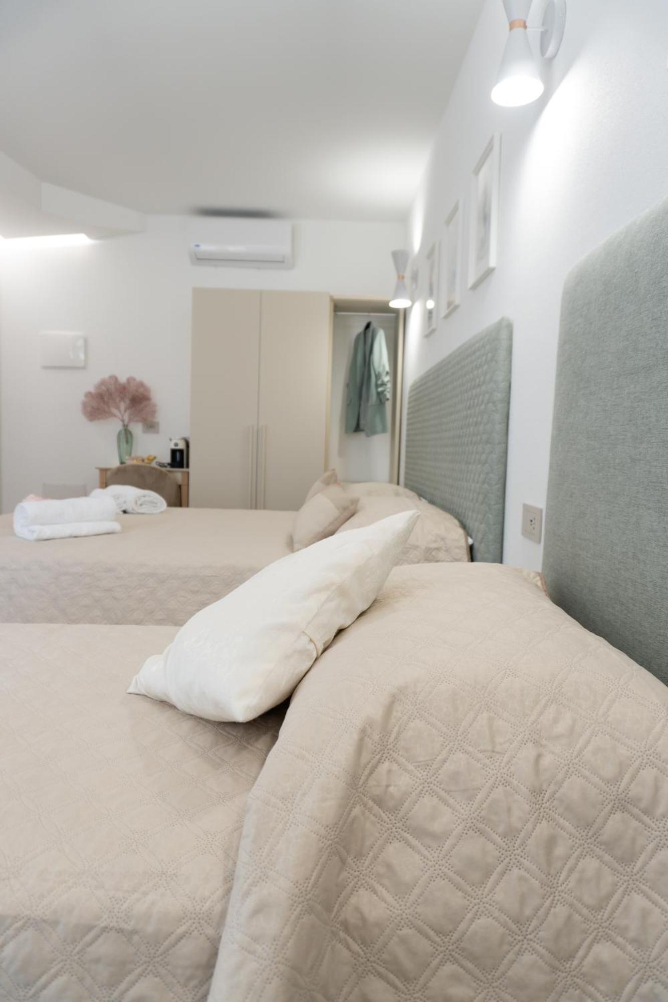 Dicciosu Guest House Budoni Buitenkant foto