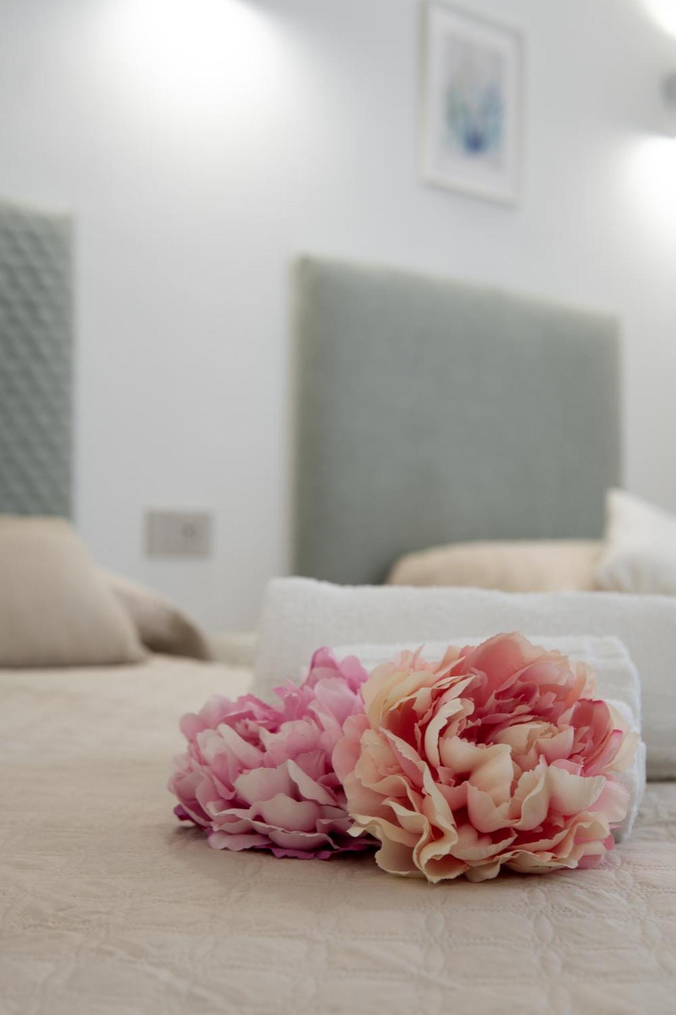 Dicciosu Guest House Budoni Buitenkant foto